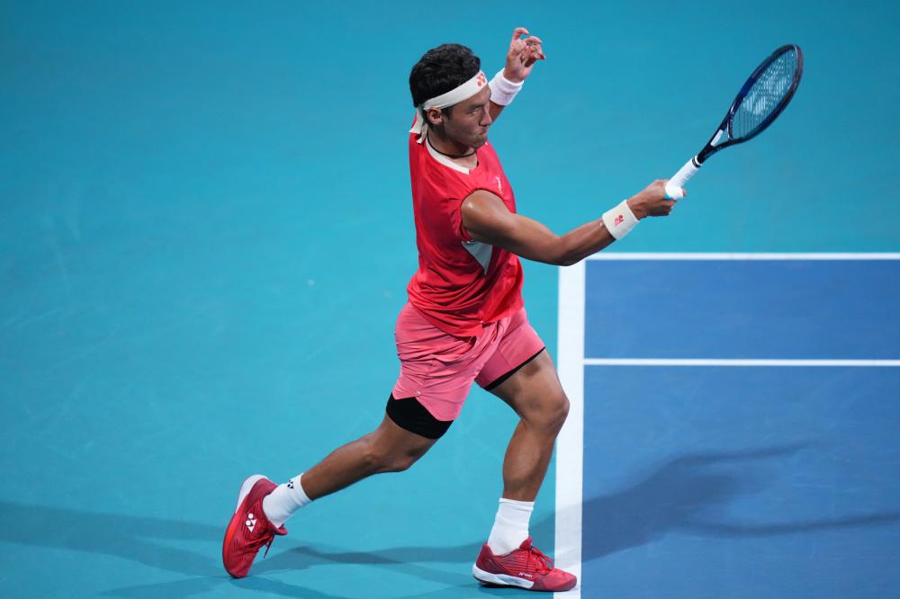 若有所指？道格拉斯-路易斯在社交媒体发文：愿上帝宽恕坏人