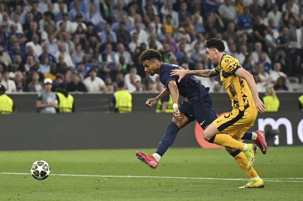 成都混团中国香港队VS日本队，全场高喊香港队加油#国乒